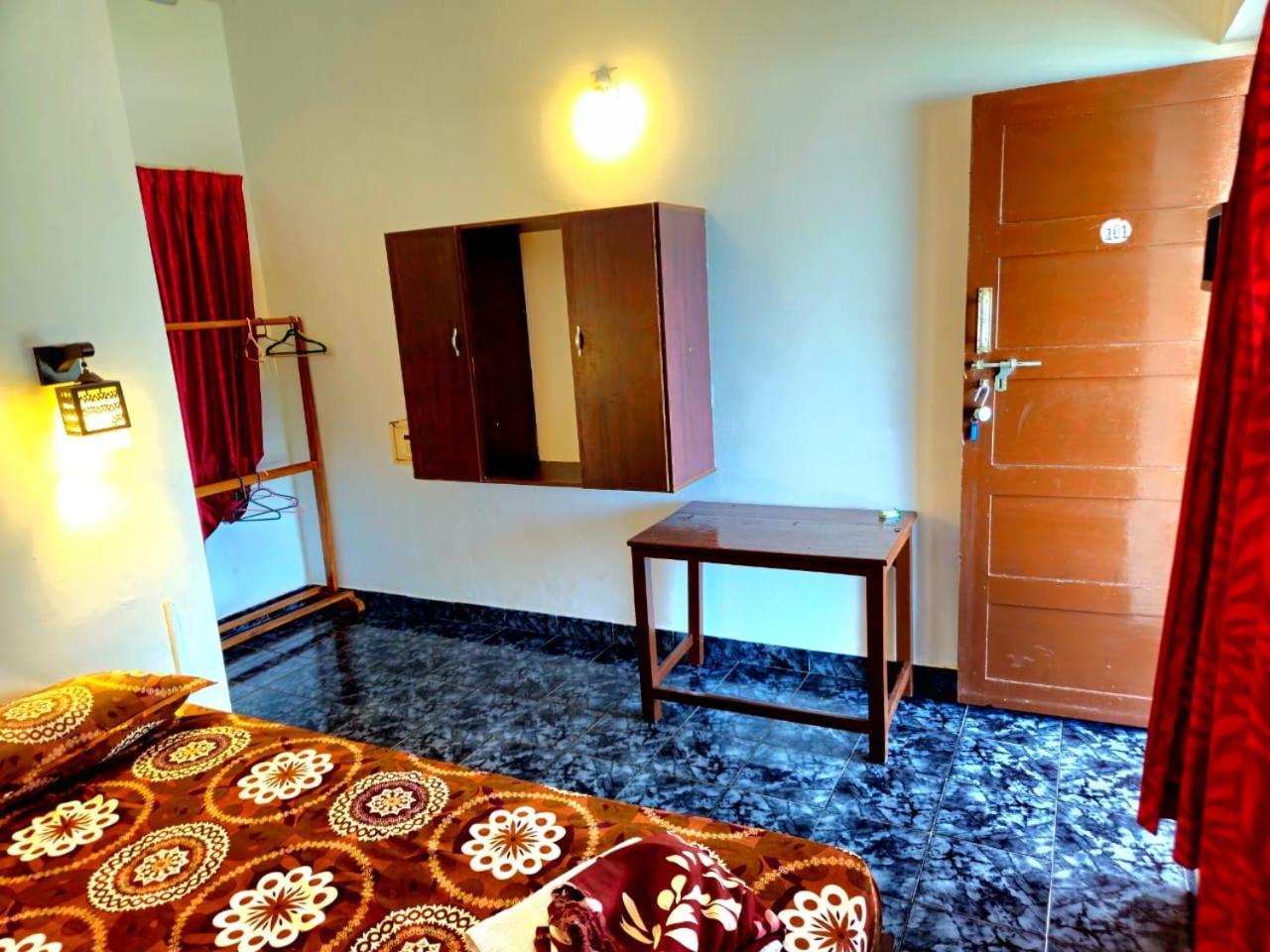 Orion Seaview Beach Hotel コーバラム エクステリア 写真
